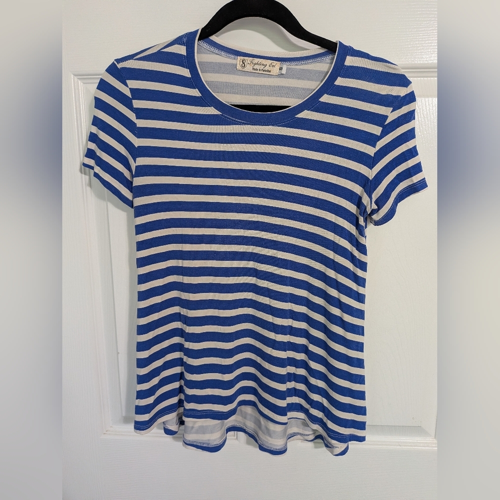 Fighting Eel Blue and White Striped Top Size Small